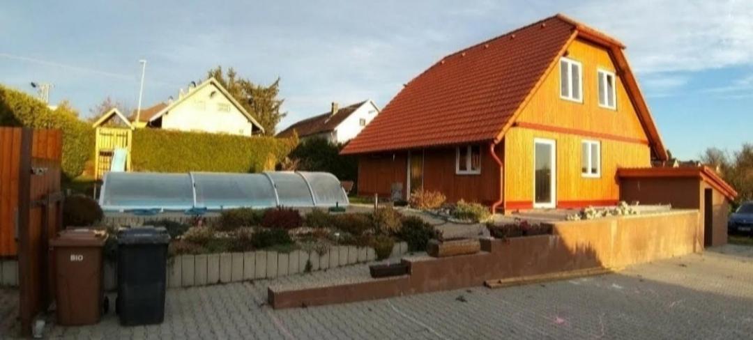 Apartmanova Chata Secanda S Bazenem, U Secske Prehrady Buitenkant foto