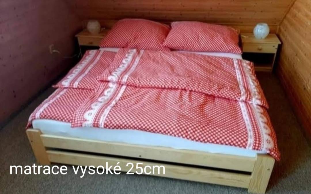 Apartmanova Chata Secanda S Bazenem, U Secske Prehrady Buitenkant foto